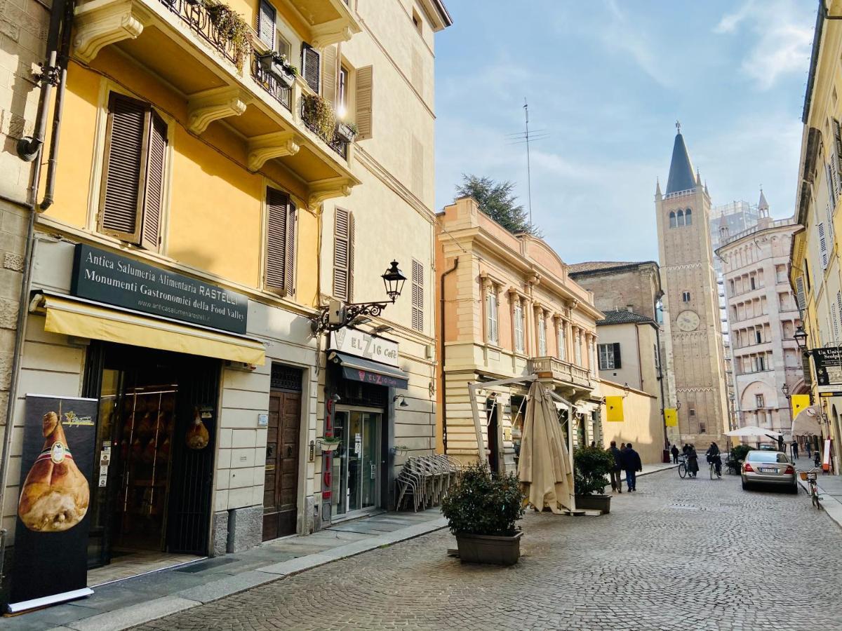 Strada Duomo *